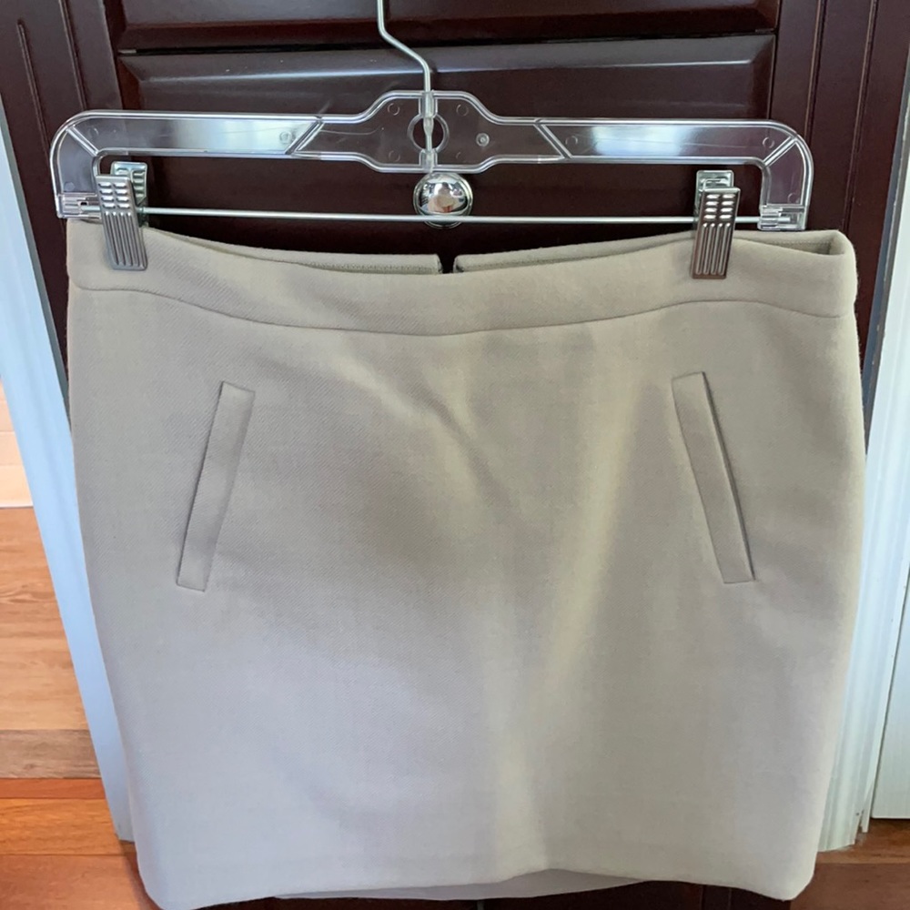 Beautiful Tan lined JCrew skirt size 2